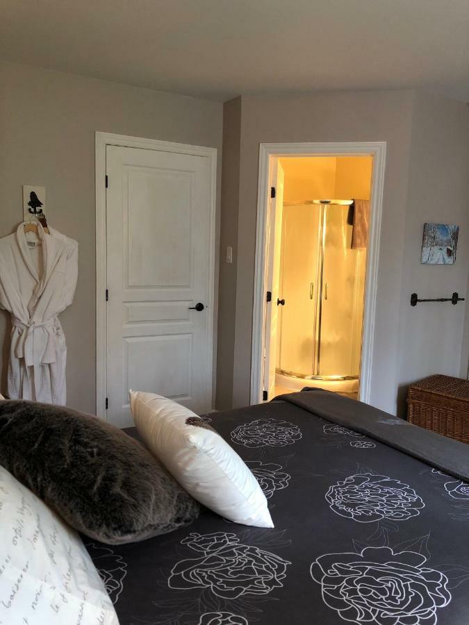 Au Gre Du Temps - Gite B&B Shefford エクステリア 写真